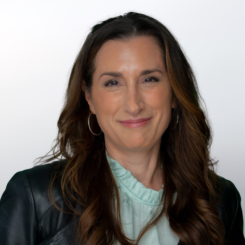 Lisa Talbot Headshot